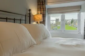 Knights Rest - Image 2