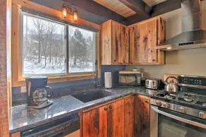 Slopeside Burke Mtn Condo w/ Amenity Access! - Image 5