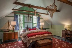 2 KING BEDS Nautical Theme! Unique Home & Cottage - Image 3