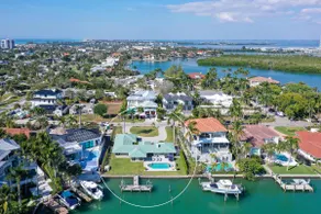 Gorgeous Canalfront Home w/ Heated Pool • 5-Min Walk to Lido Beach • Boat Dock - Image 3