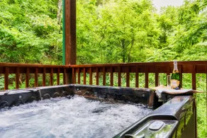 Secluded 4BR/4.5BA Cabin w/ Game Room, HotTub, Charcoal Grill – Perfect Getaway! - Image 4