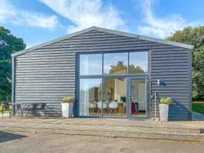 Yew Tree Barn - Hw7737 - Image 2