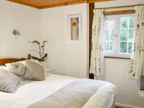 Summer House - Image 4