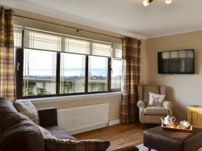 Hillview - Image 4