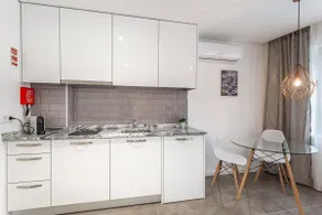 Nell&And&Jess Three - Image 3