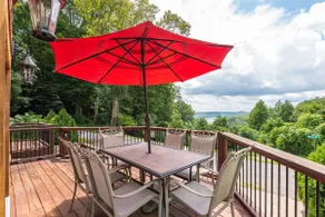 Lake View Chalet! Game Room! Hot Tub! - Image 3