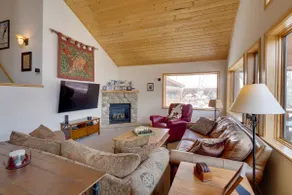 Slopeside Sanctuary - Penthouse < 1 Mi to Lifts! - Image 4