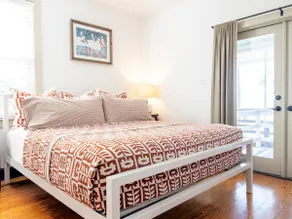 Frog Symphony! Sunsets! Beachfront!・Porch Swing Bed!・2x King Beds - Image 5