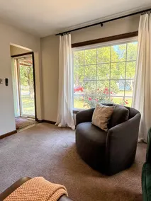 The Lincoln Lodge ~ 4BR Retreat - Image 3