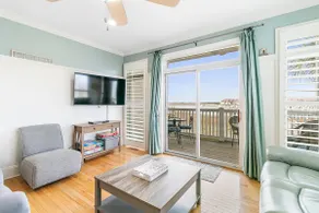 16 TurtleBay PanoramicRiverView NextToPool - Image 4