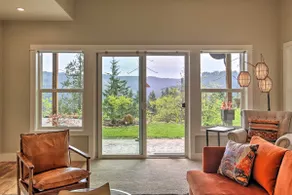 Lovely Canyon View Apartment w/ Patio & Yard - Image 5