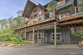 Lovely Canyon View Apartment w/ Patio & Yard - Image 3