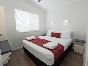 2 Bedroom Villa 4 Berth - Image 2