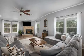 Hill Country Gem: Sunset Deck, Hot Tub & Fire Pit - Image 4