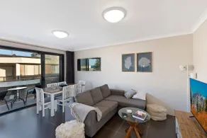 Pacific Court 10 - Image 3