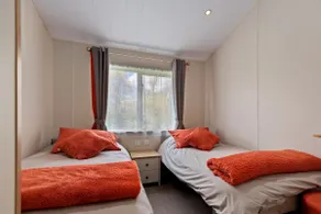 St Mary's View - Luxury Lodge, Short Walk to Beach, Parking - Image 3