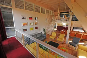 The Heasouder, spacious apartment with loggia. - Image 2
