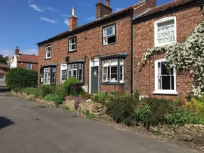 Cosy Lincs Wolds cottage in picturesque Tealby - Image 3