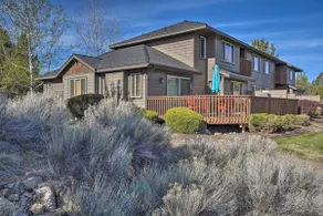 Redmond Resort Townhome w/ Private Hot Tub - Image 4