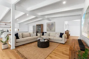 The Bay Haus by Book Jervis Bay - Luxury Escape with Private Pool, minutes to Jervis Bay's beaches - Image 5
