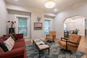 Historic Luxury 10 Min. To Downtown - Image 4