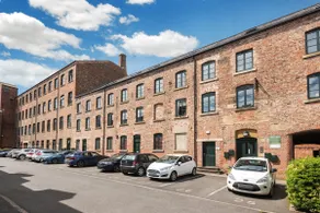 The Tannery - 2 Schlafzimmer 2 Badezimmer Wohnung mit Parkplatz - Image 3