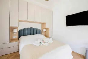 Le Magenta - Happy Rentals - Image 5