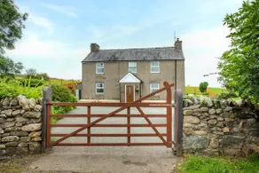 3 Bed in Caerhun oc-wag692 - Image 2