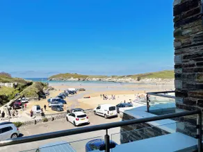5 The Beach House - Image 4