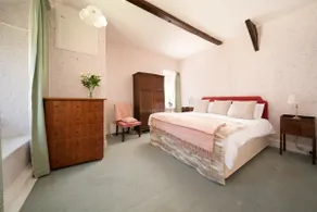 Diana's Cottage - Image 4