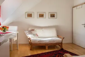 Room with kitchenette climbing rose - Image 3