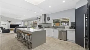 Emily House - Image 2