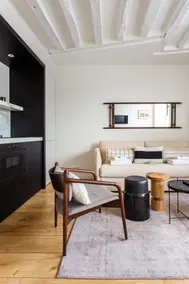 Cozy Apartment -2BR/6P- Notre-Dame Cathedral - Image 4