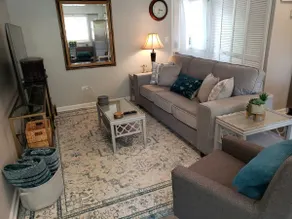 Newly Remodeled 2BR 2BA Home Close to Barrington - Image 3