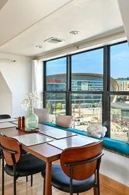 Penthouse • Fiserv, Bars, Perks & Big City Views - Image 2