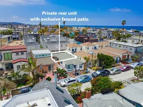 3 Houses to Beach, 2 Fenced Yards, AC, Dogs ok - Image 2