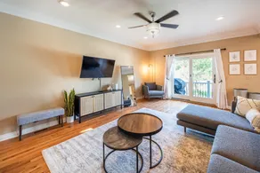 Bright, Spacious Plymouth 4BR - Walk to DT! - Image 3
