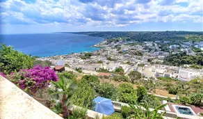 In the ancient castro, a Jacuzzi with a stunning sea view - Image 3