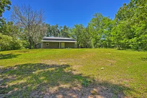 Charming Quitman Cabin < 2 Miles to Lake Fork - Image 3