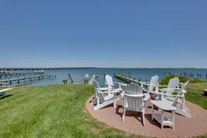 Beautiful Colonial Home on the Choptank River - Image 2