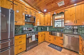 2 Decks & Game Room: Expansive Family Cabin - Image 2