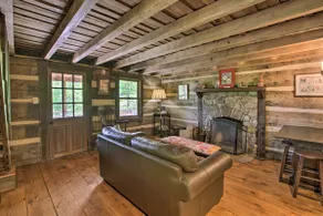 Romantic Log Cabin Escape on Delfosse Winery! - Image 5