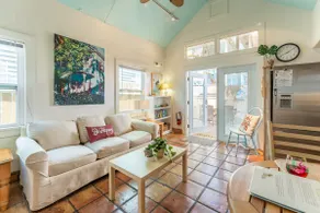 HotTub • 1 Block to Duval St | Casita de Catherine - Image 4