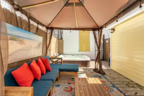 HotTub • 1 Block to Duval St | Casita de Catherine - Image 3