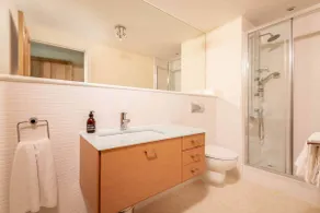 Adamson Court - No 11 - Image 5
