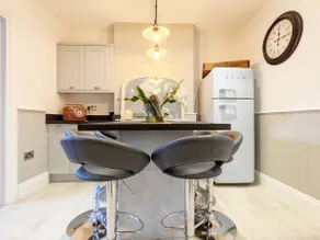 Sparrow Cottage - Westbourne - Image 4