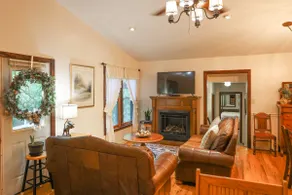 Cozy Whittier Home w/ Fire Pits < 15 Mi to Hiking! - Image 3