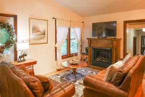 Cozy Whittier Home w/ Fire Pits < 15 Mi to Hiking! - Image 5