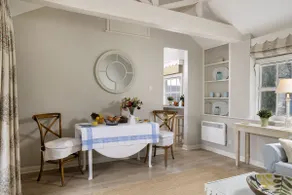 Converted stable and the perfect romantic getaway - Orchard Cottage, Didmarton - Image 4