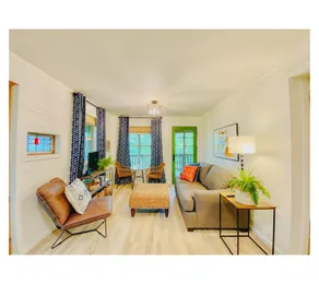 Little Fox Cottage ~ Rustic Modern Retreat for 2 w - Image 3